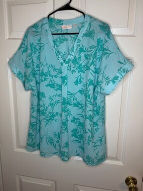 Belle by Kim Gravel Aqua Floral V-Neck Short Sleeve Sheer Blouse XL